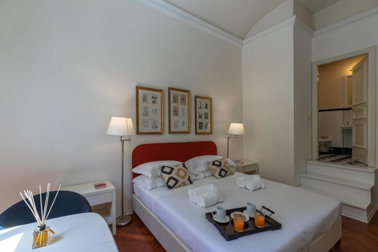 Big Apartment A Stone'S Throw From The Duomo Florens Exteriör bild