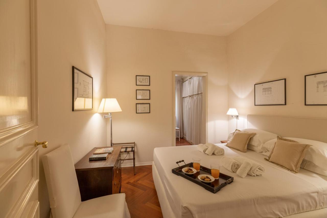 Big Apartment A Stone'S Throw From The Duomo Florens Exteriör bild