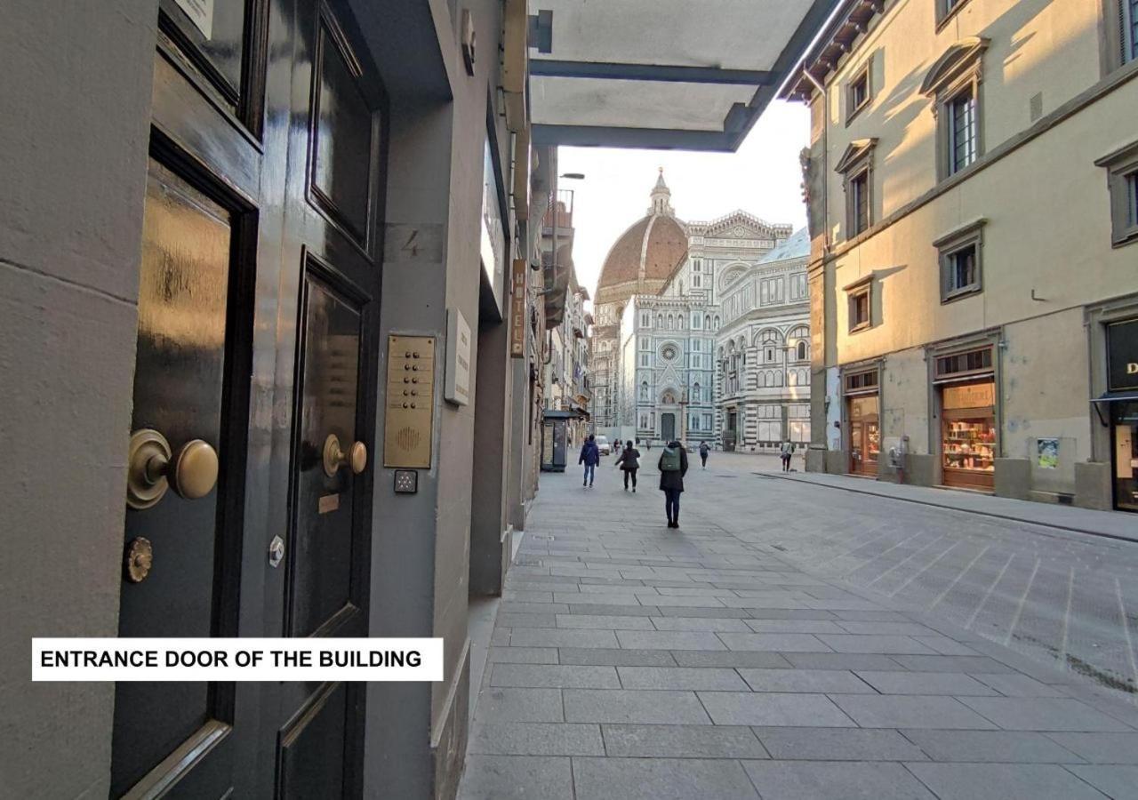 Big Apartment A Stone'S Throw From The Duomo Florens Exteriör bild
